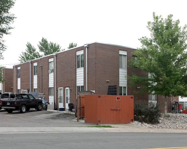 South Huron Street Townhomes in Littleton, CO - Building Photo - Building Photo