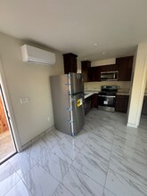 1193 N Ardmore Ave in Los Angeles, CA - Building Photo - Building Photo