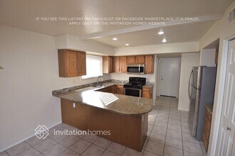 4530 E Bannock St in Phoenix, AZ - Foto de edificio - Building Photo