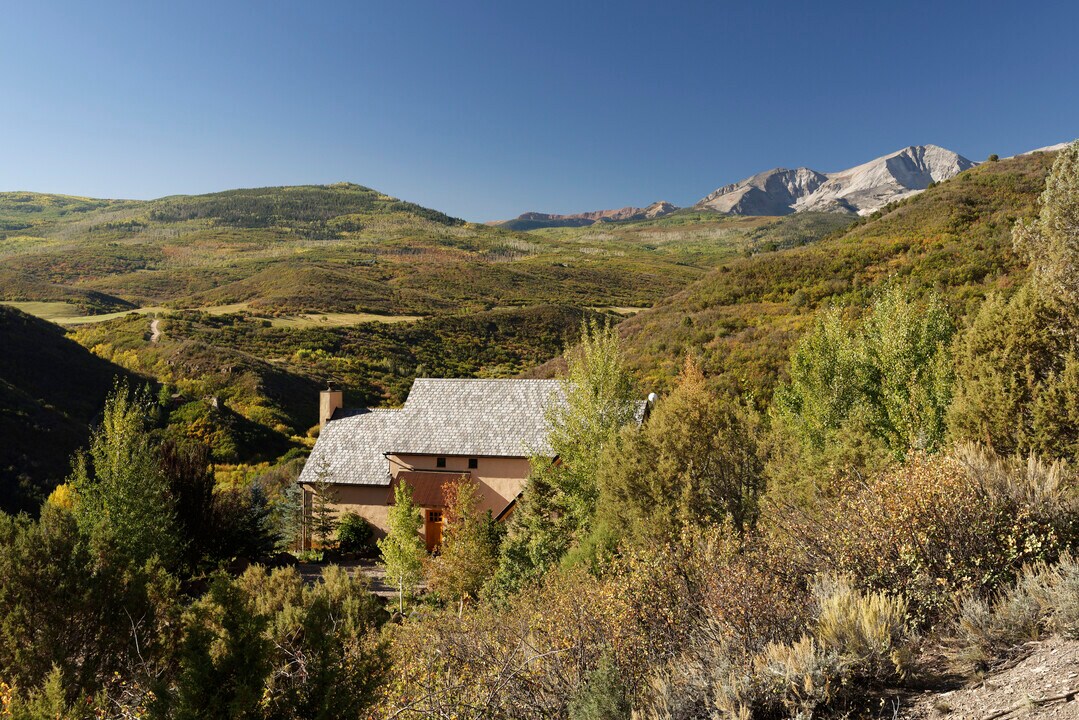 301 Stone Rd in Basalt, CO - Building Photo