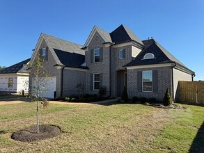 50 Fields Dr in Somerville, TN - Building Photo - Building Photo