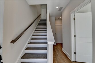 1274 Longreen Ter NW in Atlanta, GA - Building Photo - Building Photo