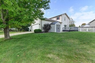 1398 Prairie Rose Dr in Sun Prairie, WI - Building Photo - Building Photo