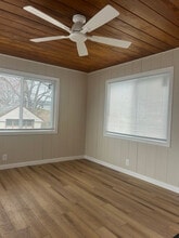 352 Barry Rd in Irondequoit, NY - Foto de edificio - Building Photo