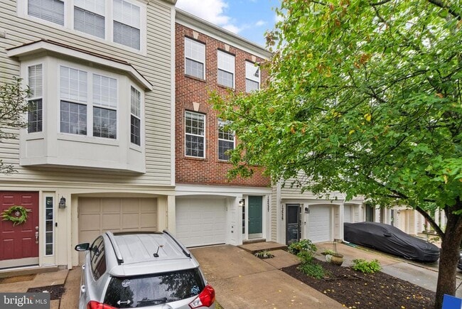 property at 12527 Heykens Ln