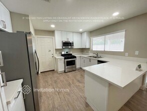 7105 Powderhorn Cir in Las Vegas, NV - Building Photo - Building Photo