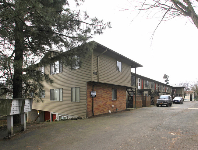 Fulton Park Apartments in Portland, OR - Building Photo - Building Photo