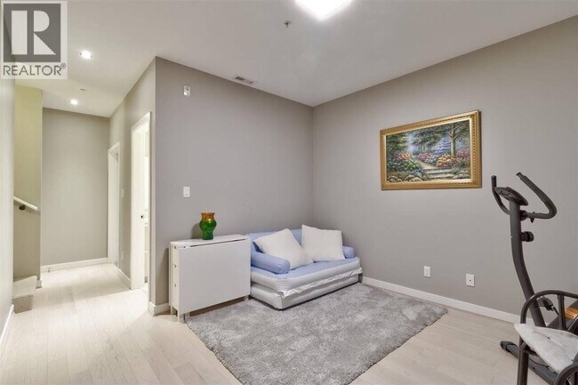 4527 Cambie St. in Vancouver, BC - Building Photo - Building Photo