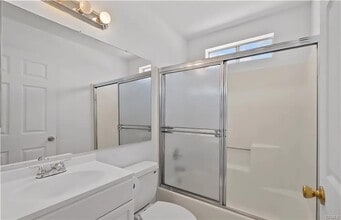 9014 Burnet Ave in Los Angeles, CA - Building Photo - Building Photo