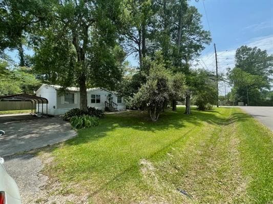 property at 11985 Leatherwood Rd
