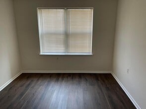 5804 Lantana Cir, Unit D in Frederick, MD - Building Photo - Building Photo