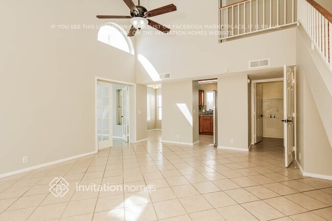 3955 W Whispering Wind Dr in Glendale, AZ - Building Photo - Building Photo
