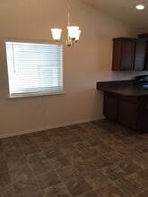 9352 W 9th Pl in Kennewick, WA - Building Photo - Building Photo