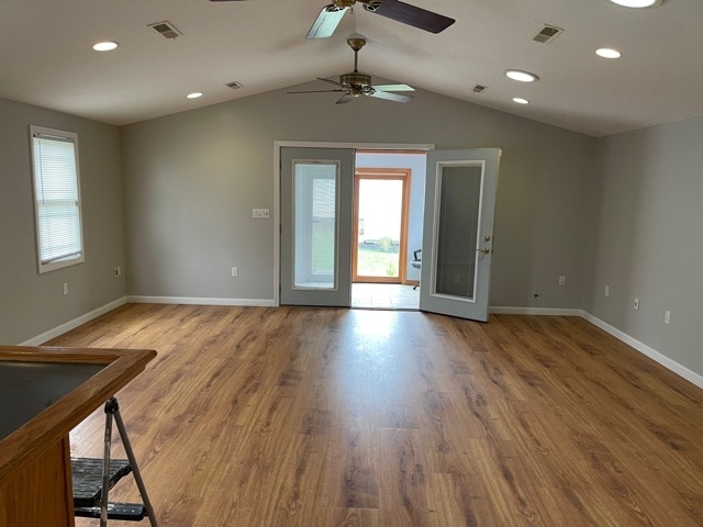 153 Burton St in Avon Lake, OH - Building Photo - Building Photo