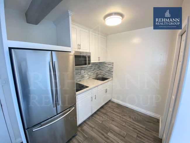 property at 3722 Bancroft Dr