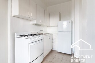 3835 N Fremont St, Unit 501 in Chicago, IL - Building Photo - Building Photo