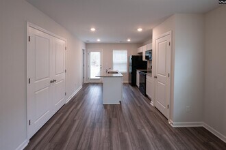 859 Summerwood Ln in Columbia, SC - Building Photo - Building Photo