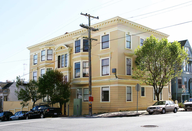 747 Lyon St in San Francisco, CA - Foto de edificio - Building Photo