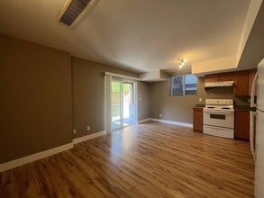 13901 229B St in Maple Ridge, BC - Building Photo - Building Photo