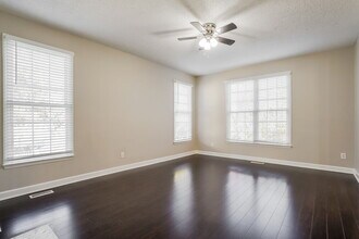 2316 Laurel Valley Way in Raleigh, NC - Building Photo - Building Photo