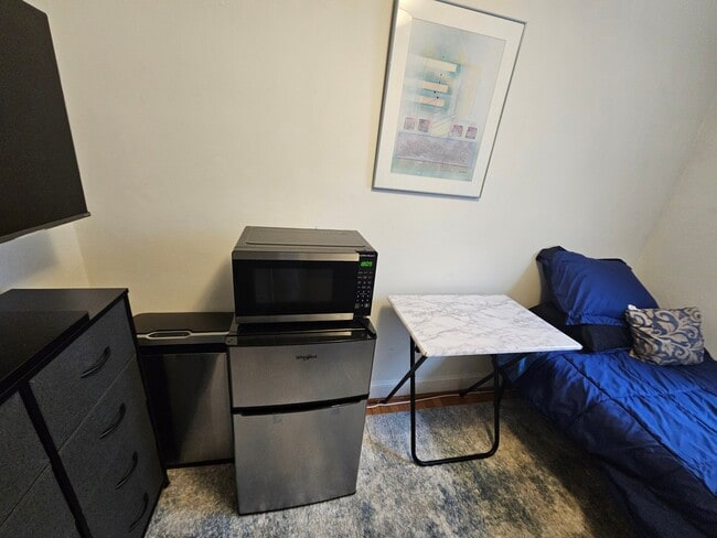 property at 4936 W Hills Rd