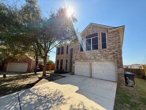 21807 Ruby Run in San Antonio, TX - Building Photo - Building Photo