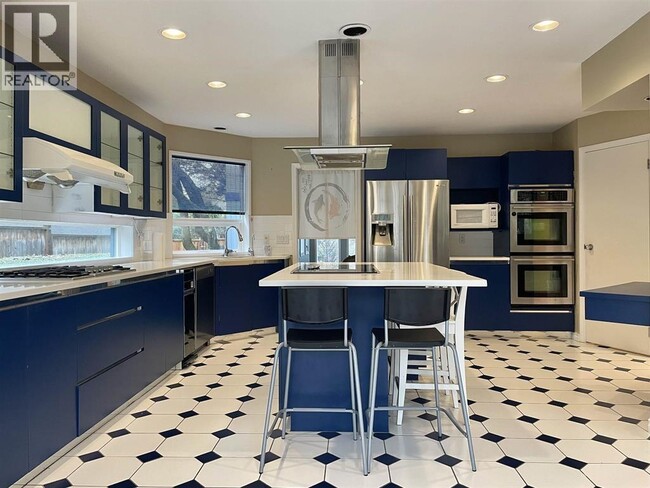 6560 Lynas Ln in Richmond, BC - Building Photo - Building Photo