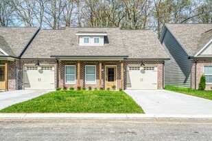 203 Baylor Ct in Baxter, TN - Building Photo