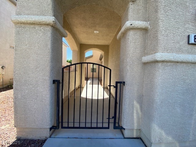 8129 Loma Del Ray St in Las Vegas, NV - Building Photo - Building Photo