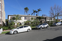 Mc Carty Apartments in Beverly Hills, CA - Foto de edificio - Building Photo