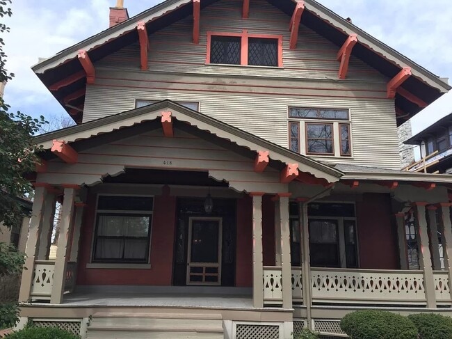 property at 418 Wallace Ave