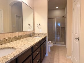 950 Henderson St, Unit 1310 in Fort Worth, TX - Building Photo - Building Photo