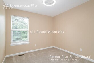 411 Ramblewood Way in Wentzville, MO - Building Photo - Building Photo