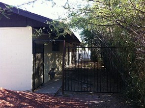 801 E Puget Ave in Phoenix, AZ - Building Photo - Building Photo