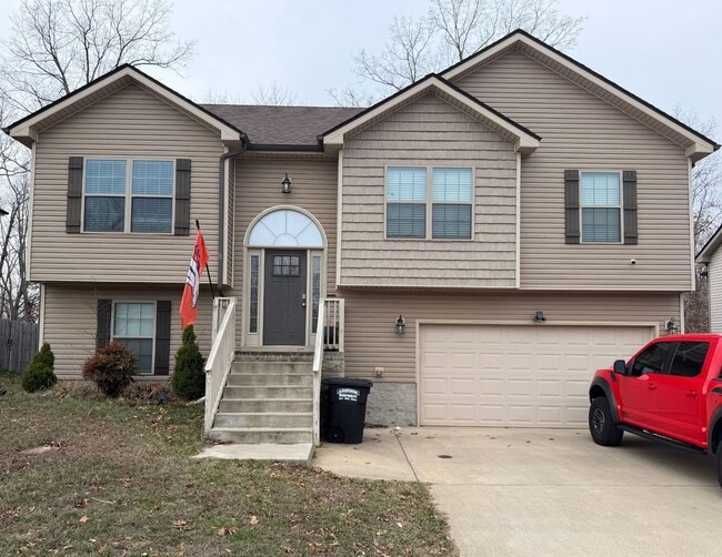 property at 1648 Parkside Dr