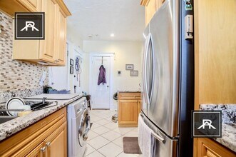 14 Melvin Ave in Brighton, MA - Building Photo - Building Photo