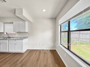 216 Oak Tree Dr in Midwest City, OK - Building Photo - Building Photo