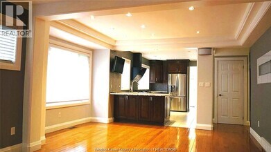 3101 Byng Rd in Windsor, ON - Building Photo - Building Photo
