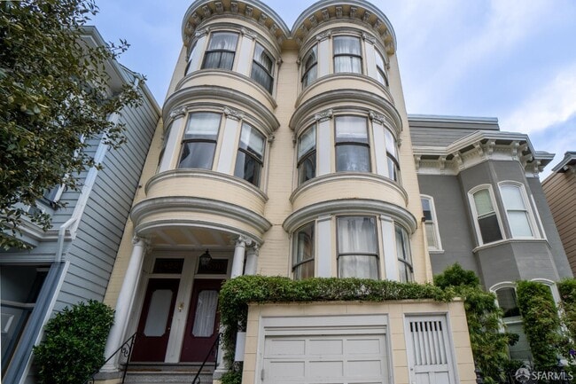 property at 1888 Green St