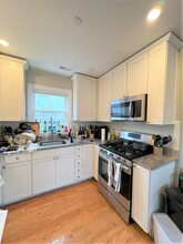 183 River St, Unit 2 in Cambridge, MA - Building Photo - Building Photo