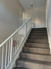 919 Palm Springs Blvd in Indian Harbour Beach, FL - Foto de edificio - Building Photo