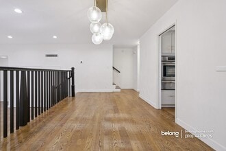 6509 Kester Ave, Unit 1 in Los Angeles, CA - Building Photo - Building Photo