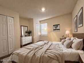 875 Capitol Pkwy in Jacksonville, FL - Building Photo - Building Photo