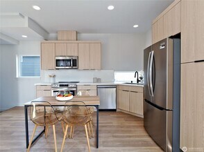 6918 Flora Ave S in Seattle, WA - Building Photo - Building Photo