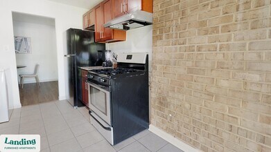 6220 Springhill Dr, Unit 9310-201 in Greenbelt, MD - Building Photo - Building Photo