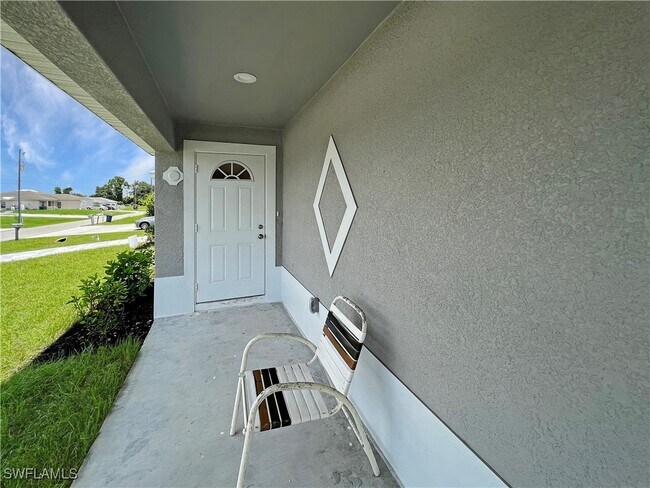 745 Harry Ave S in Lehigh Acres, FL - Building Photo - Building Photo