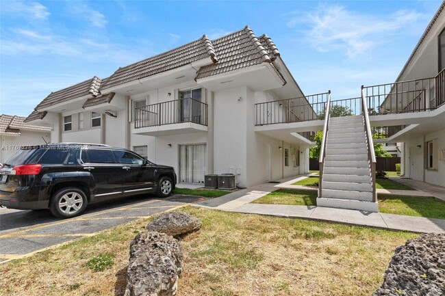 property at 7011 SW 129th Ave