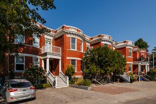 5 De La Côte-Saint-Antoine Ch in Westmount, QC - Building Photo