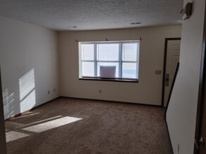 302 Palmer Dr in Parkersburg, WV - Building Photo - Building Photo