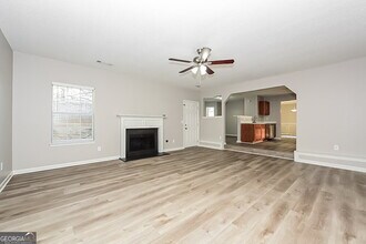 936 Brisley Cir in Hampton, GA - Building Photo - Building Photo